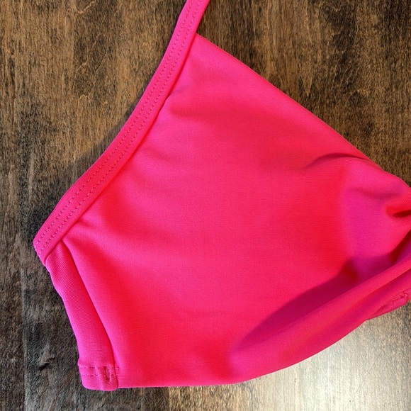 Aerie bathing suit top. - Picture 2 of 6